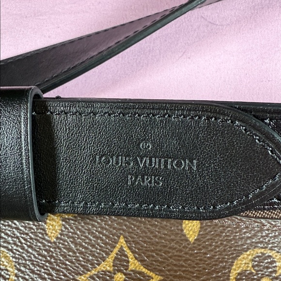 Louis Vuitton Odeon Monogram Brown and Black Shoulder Bag - Picture 4 of 16